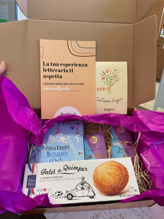 La box «Mezzanotte a Parigi» nel Salotto di @fabiana